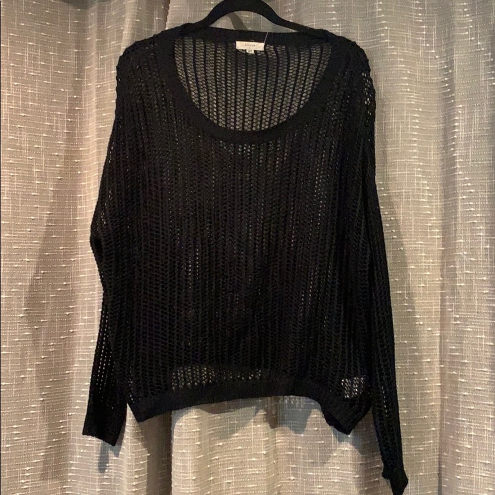 Mesh sweater